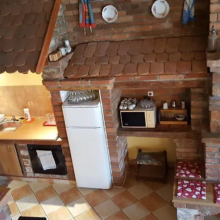 Oreg Pajta Vendeghaz Orfű