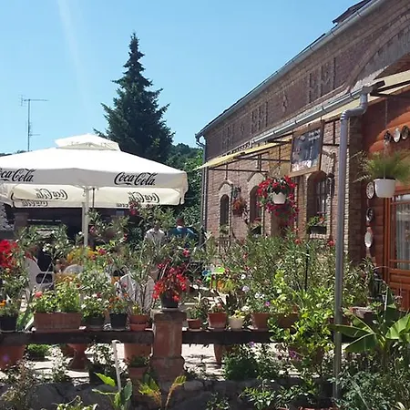 Oreg Pajta Vendeghaz Maison d'hôtes *
